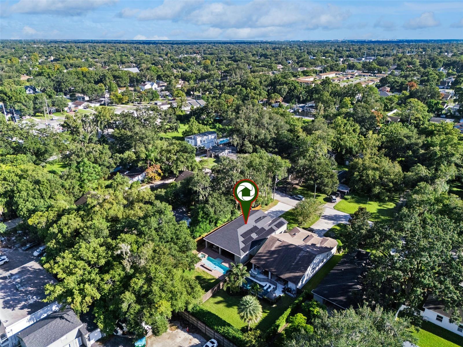 2109 HENDERSON DRIVE