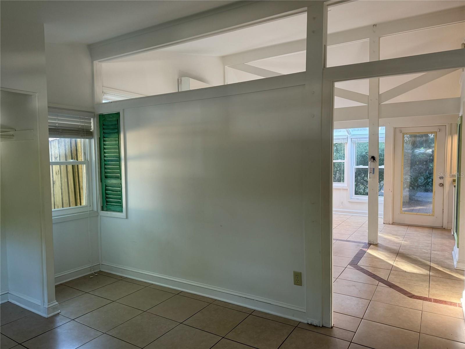 DOIG & ROBERTSONS ADDN-W R THOMAS - Residential Income