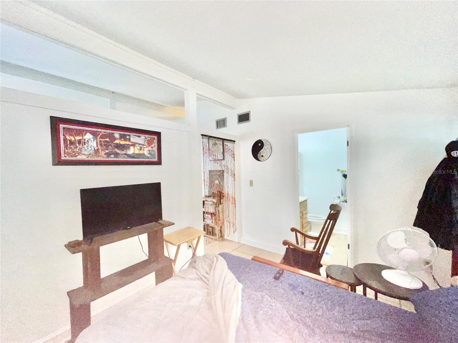 DOIG & ROBERTSONS ADDN-W R THOMAS - Residential Income