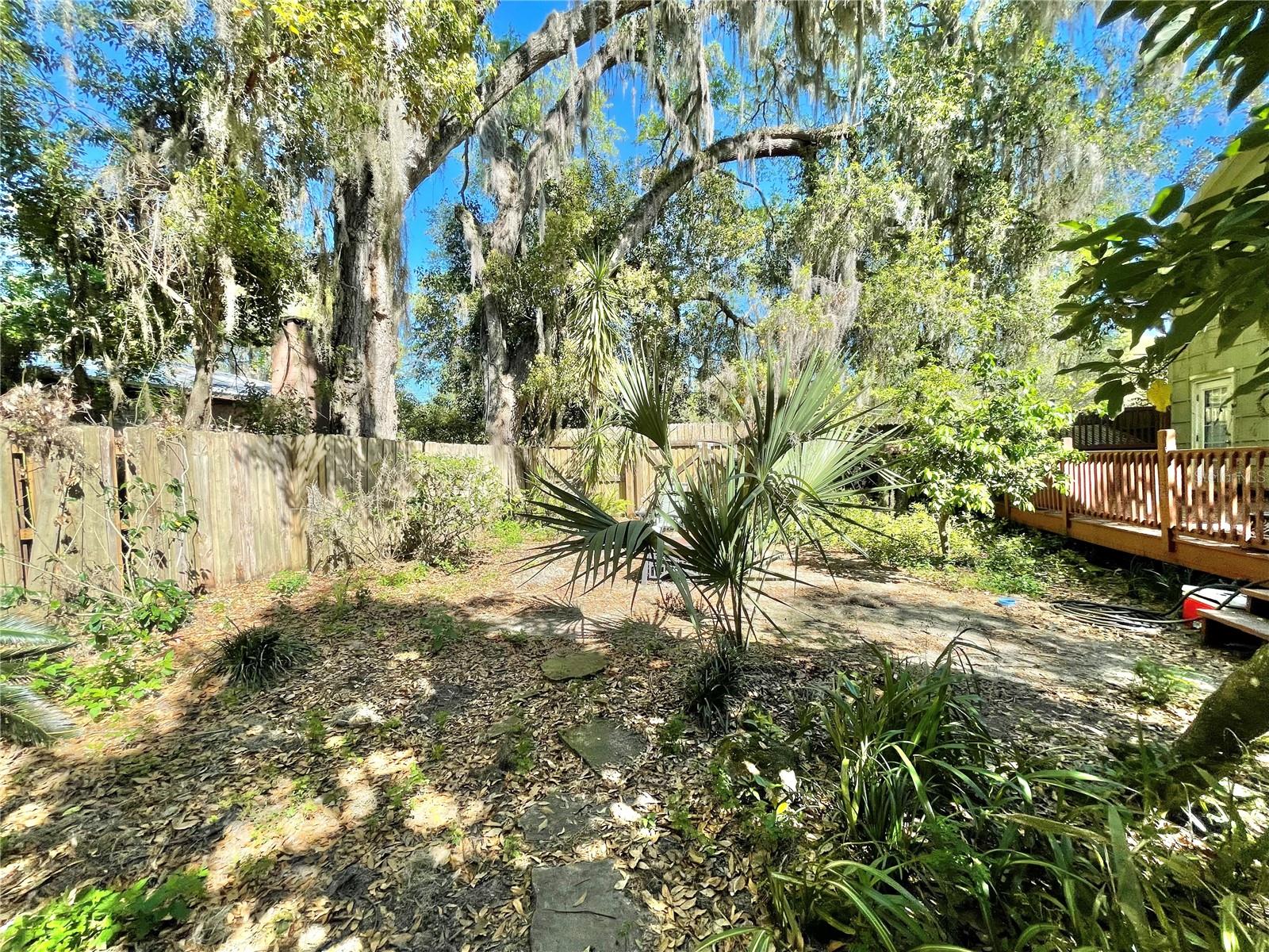 DOIG & ROBERTSONS ADDN-W R THOMAS - Residential Income