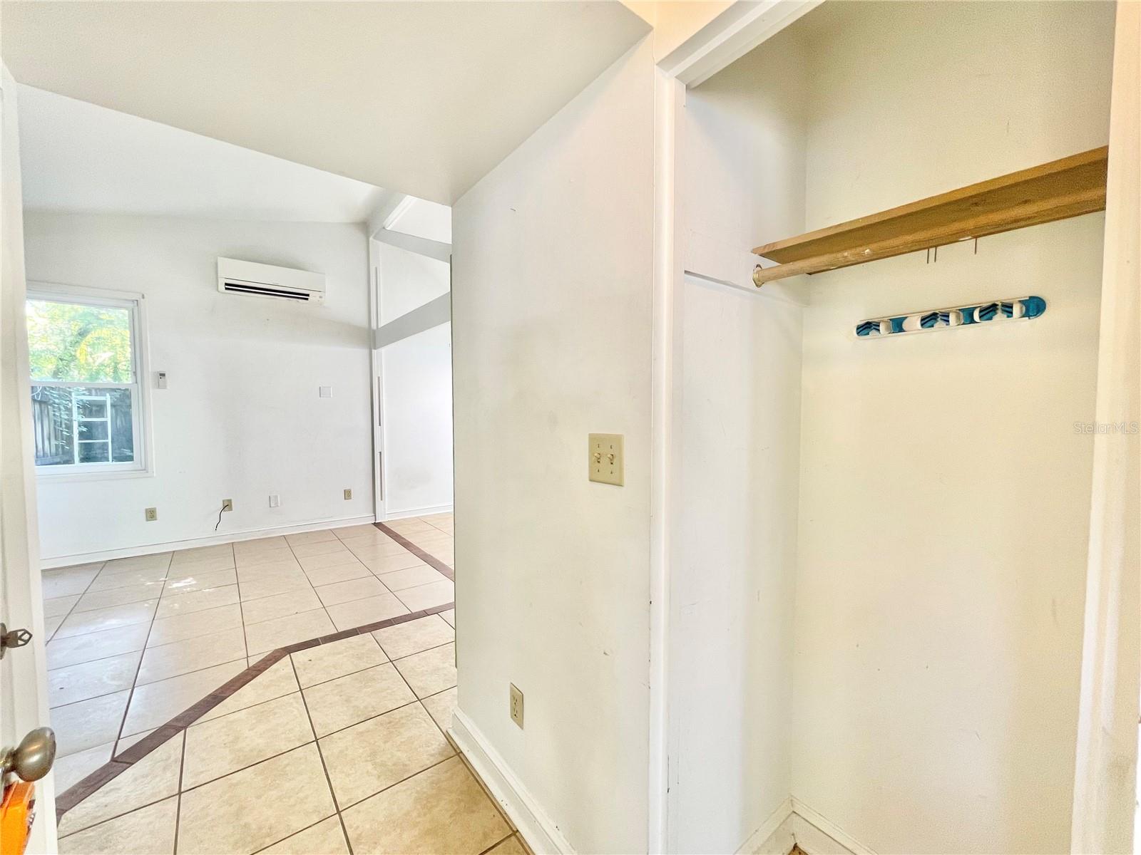 DOIG & ROBERTSONS ADDN-W R THOMAS - Residential Income