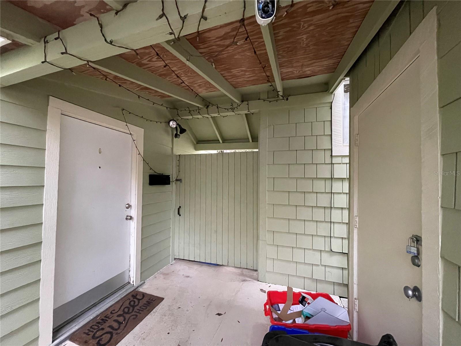 DOIG & ROBERTSONS ADDN-W R THOMAS - Residential Income