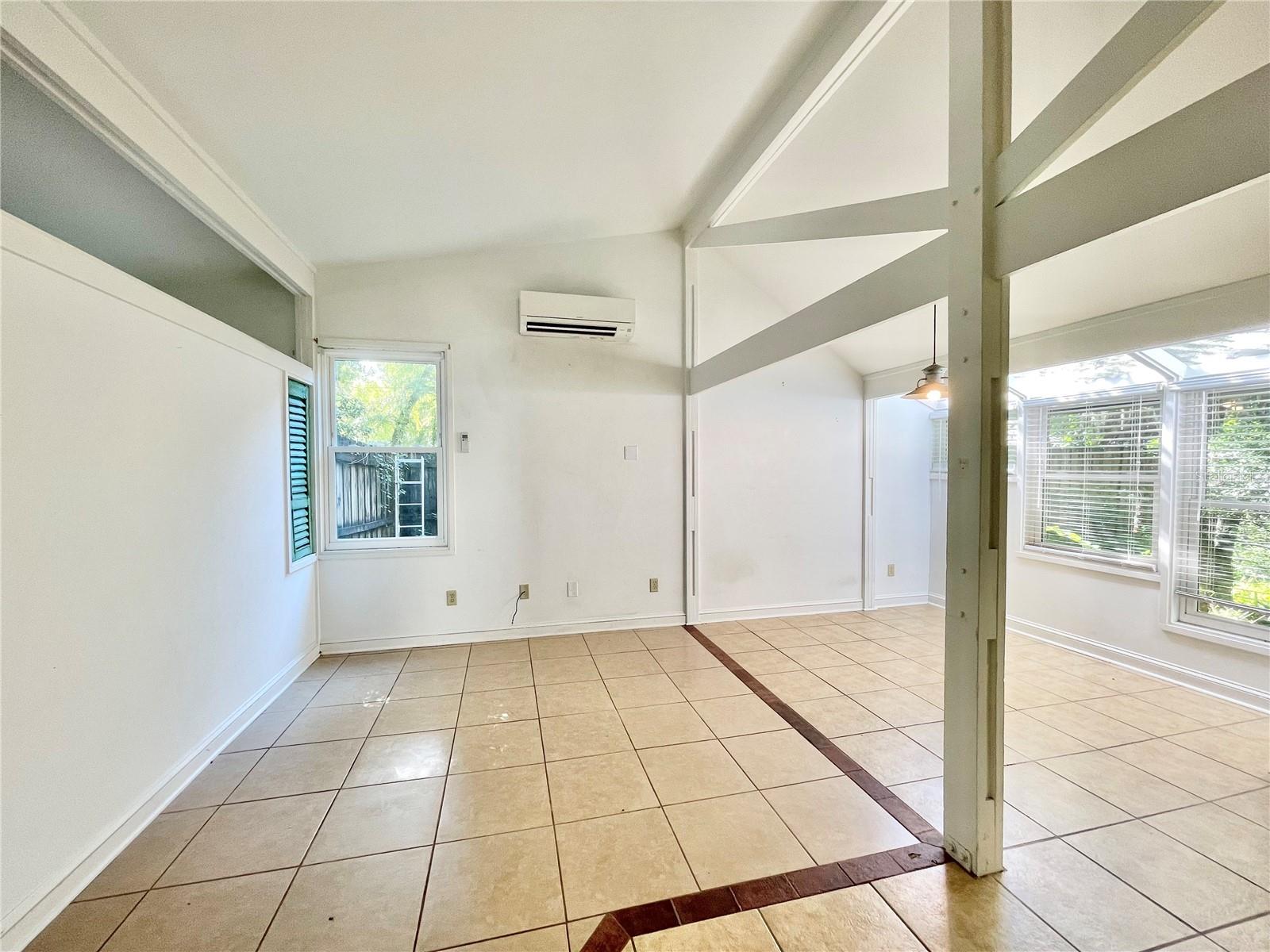 DOIG & ROBERTSONS ADDN-W R THOMAS - Residential Income