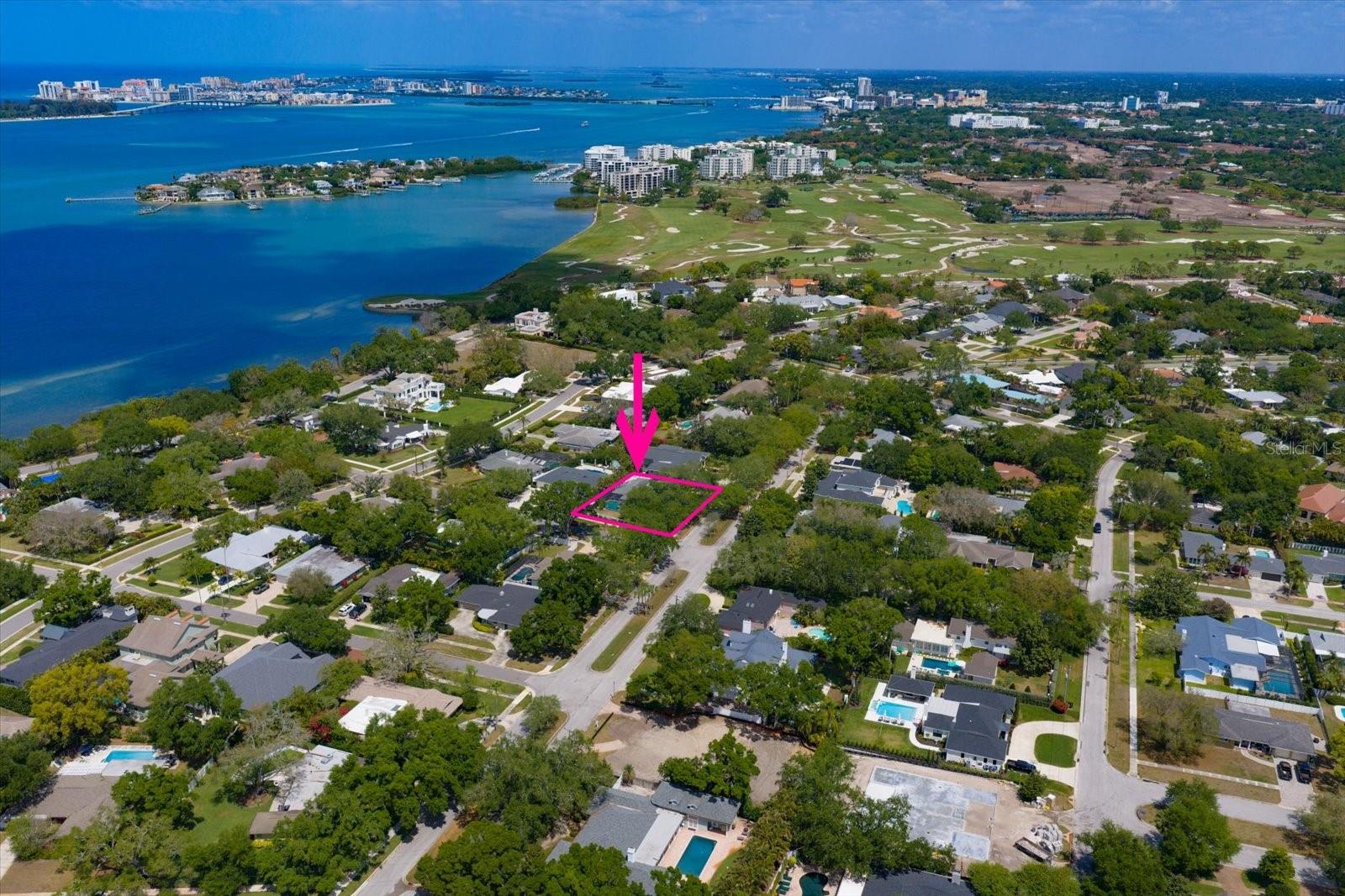 BELLEAIR ESTATES - Residential