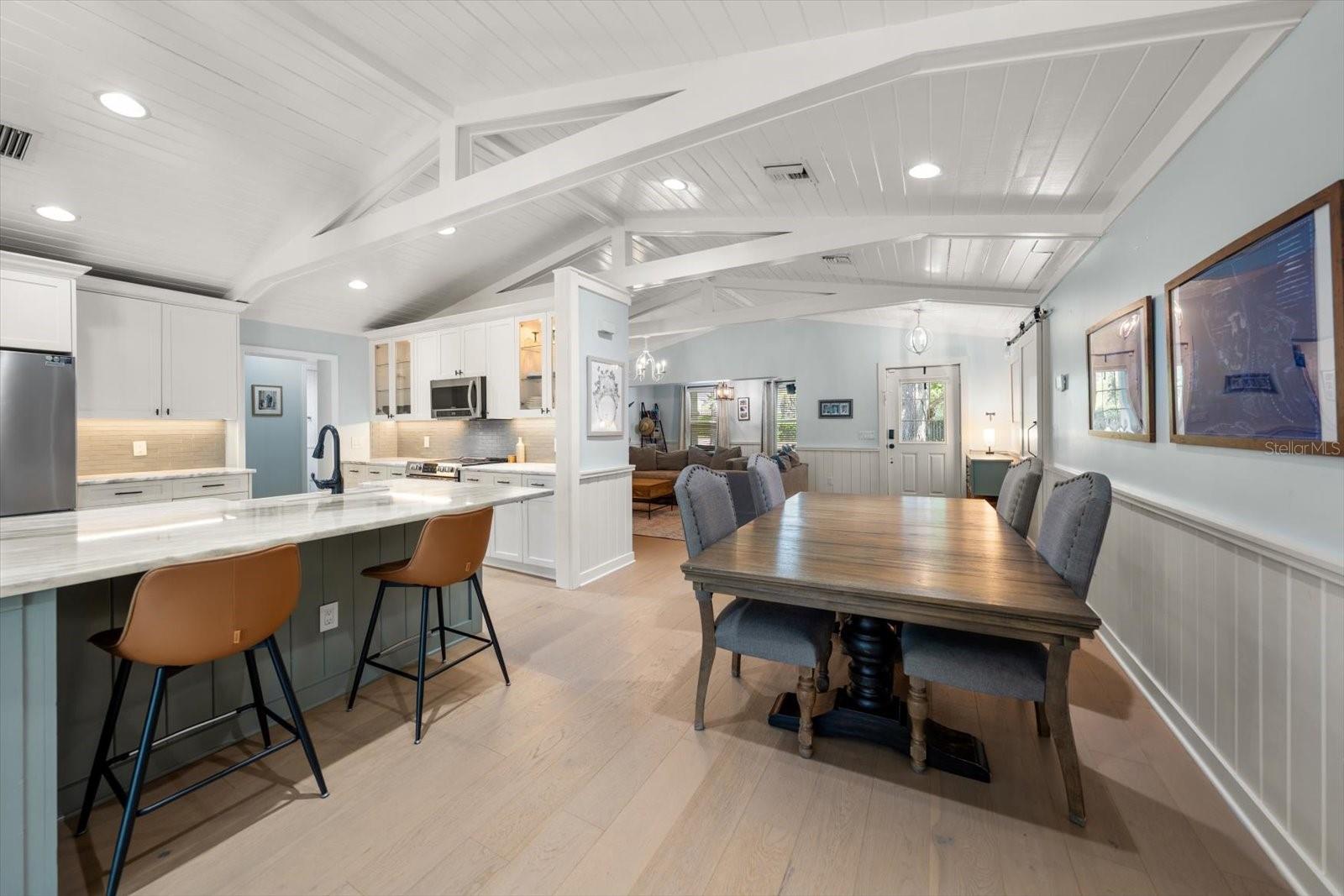 BELLEAIR ESTATES - Residential