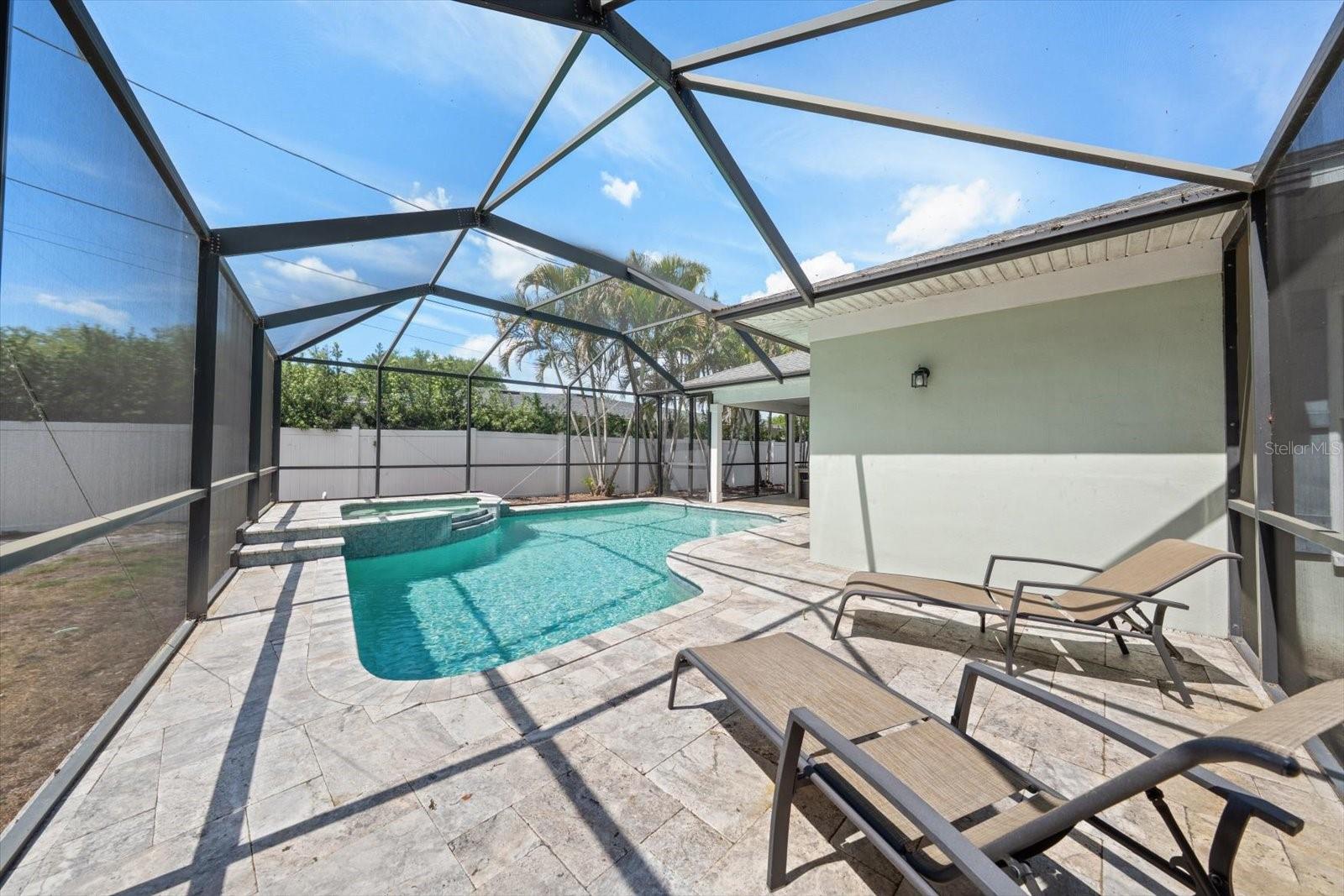 BELLEAIR ESTATES - Residential