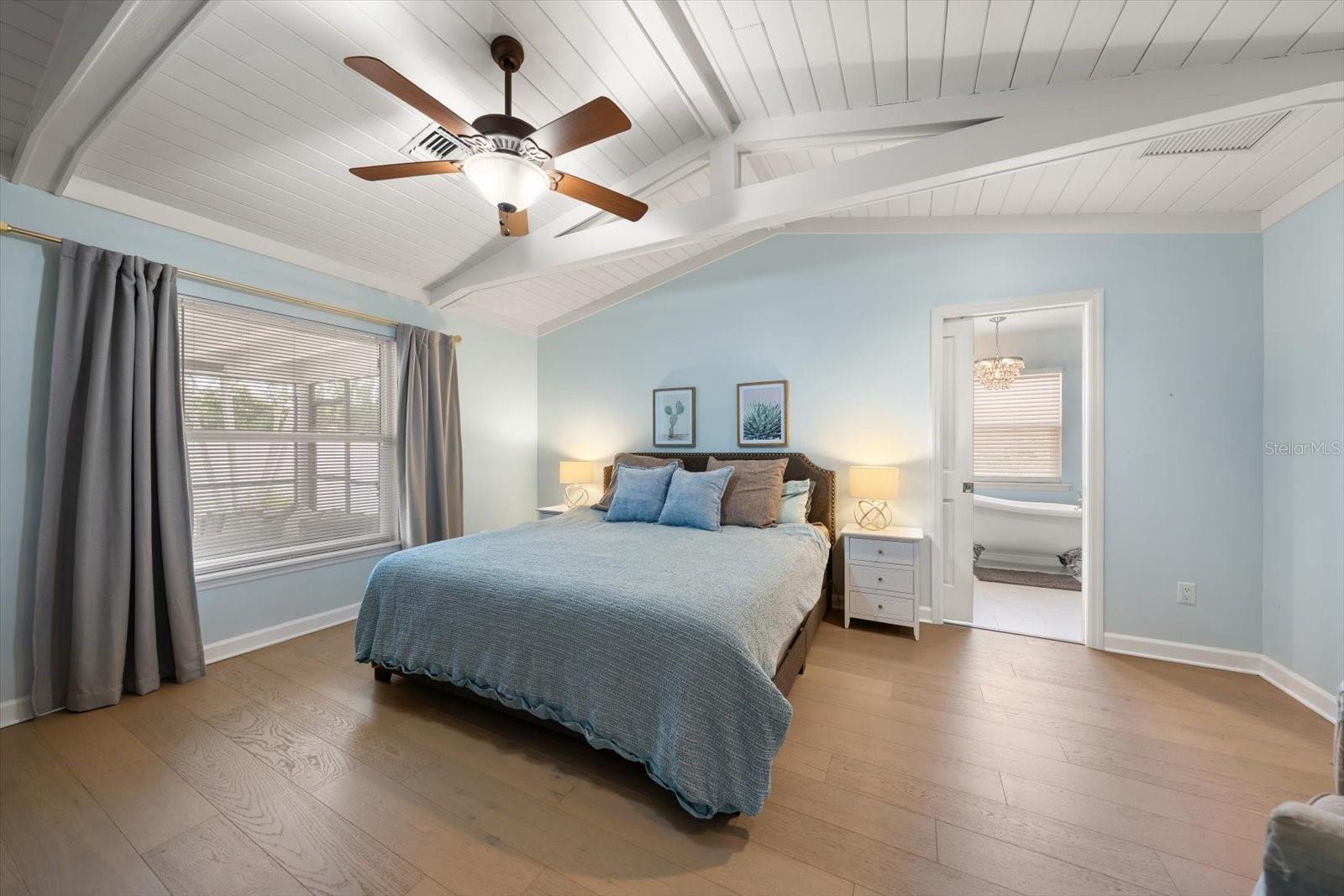 BELLEAIR ESTATES - Residential