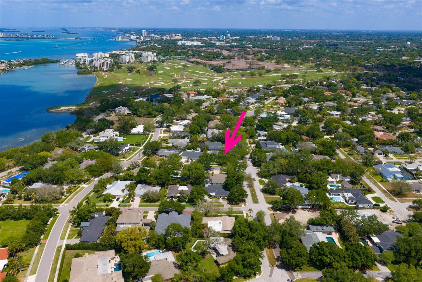 BELLEAIR ESTATES - Residential