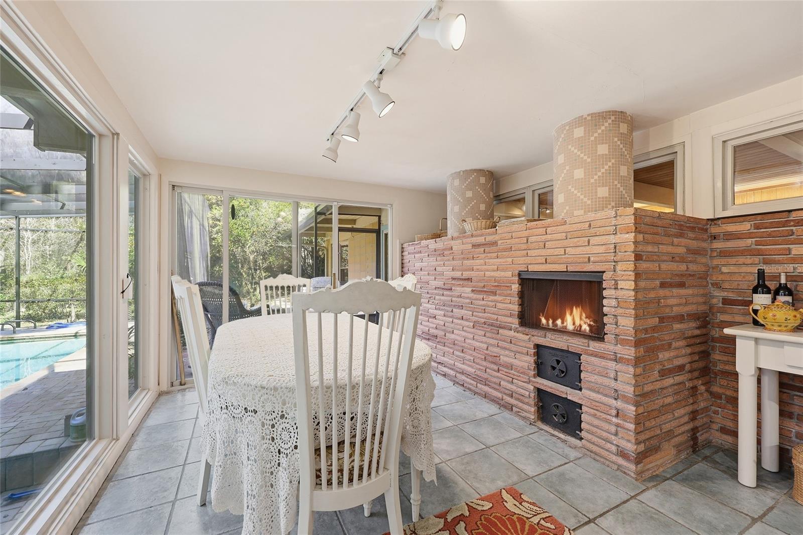 FLORIDA PARK - Residential