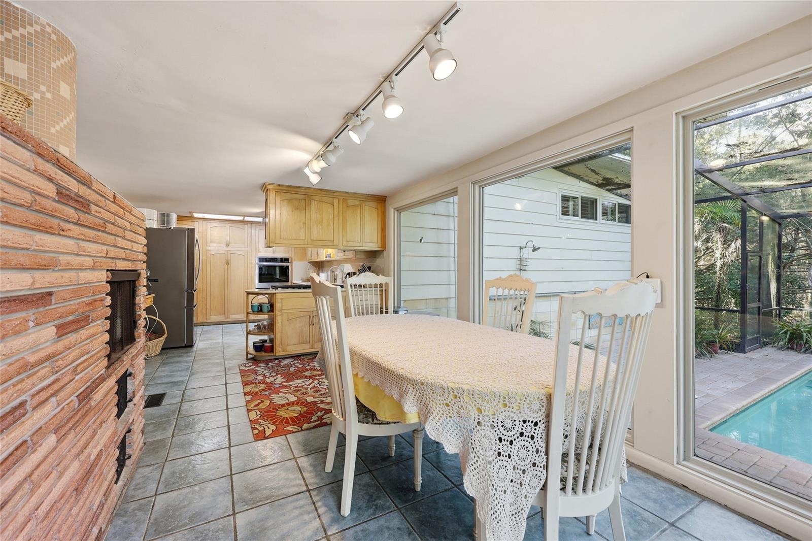 FLORIDA PARK - Residential