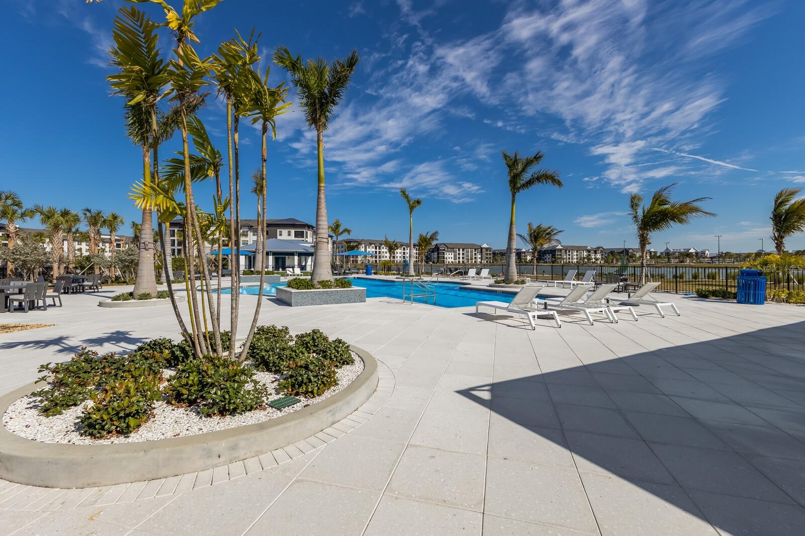 EMERALD LNDG/WATERSIDE - Residential