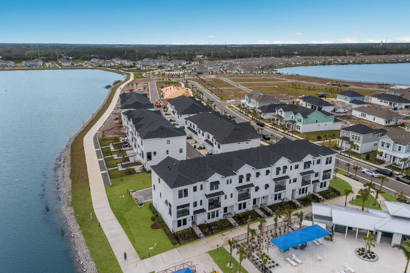 EMERALD LNDG/WATERSIDE - Residential