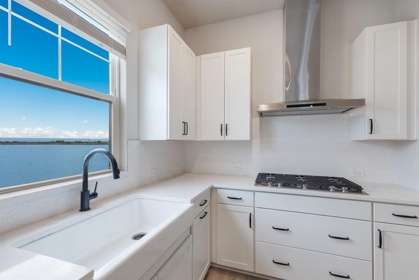 EMERALD LNDG/WATERSIDE - Residential
