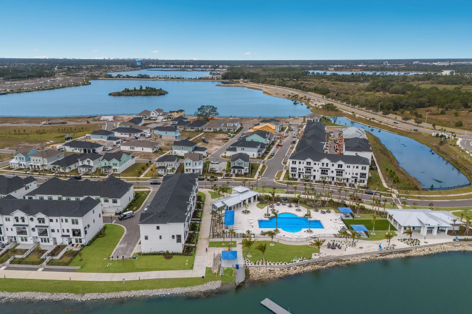 EMERALD LNDG/WATERSIDE - Residential