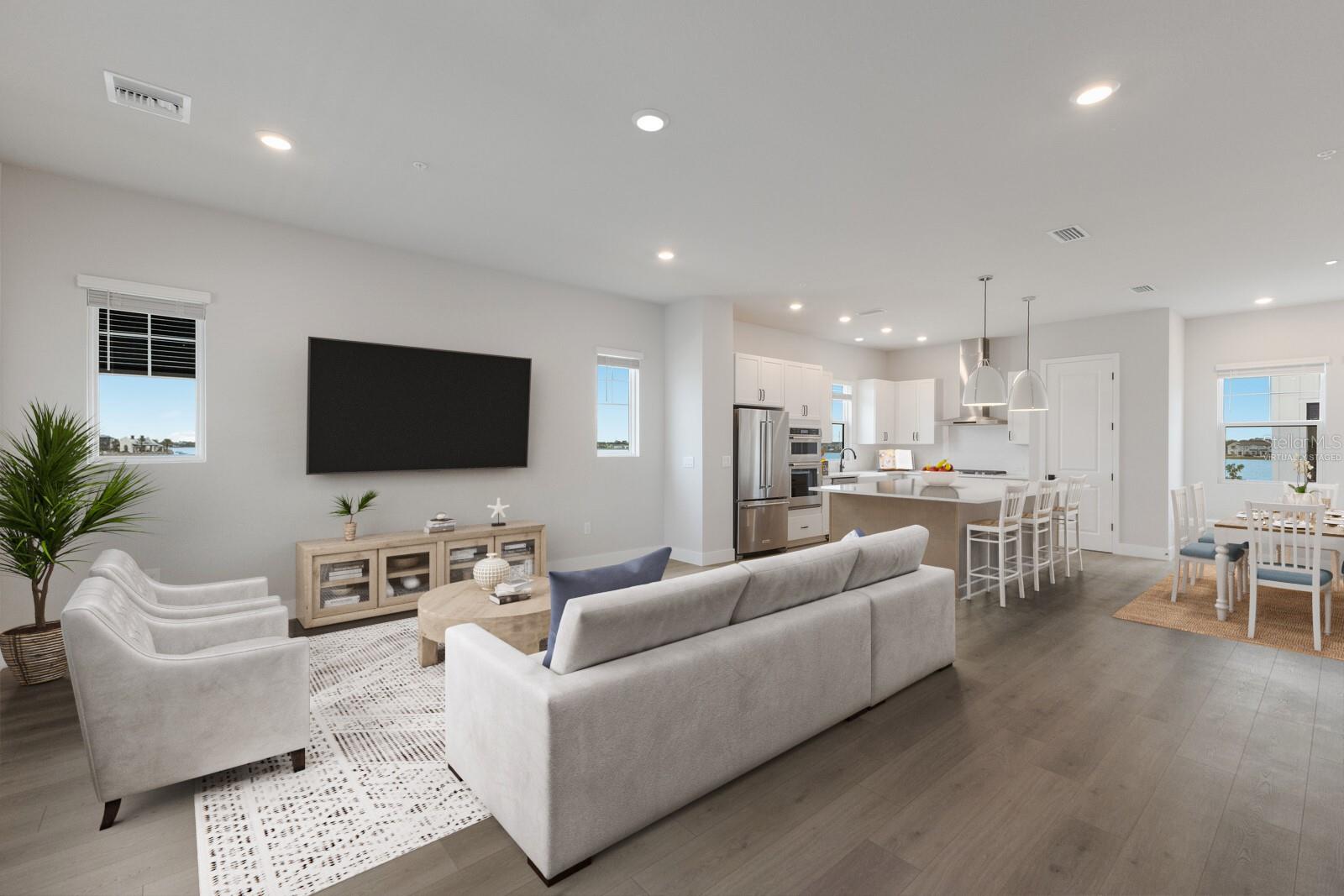 EMERALD LNDG/WATERSIDE - Residential