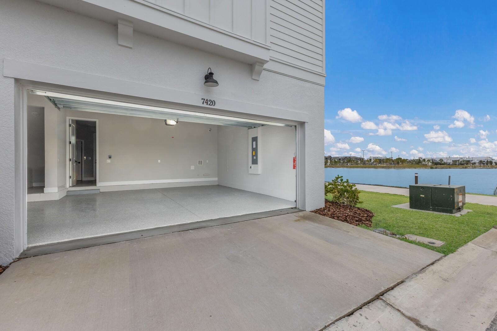 EMERALD LNDG/WATERSIDE - Residential