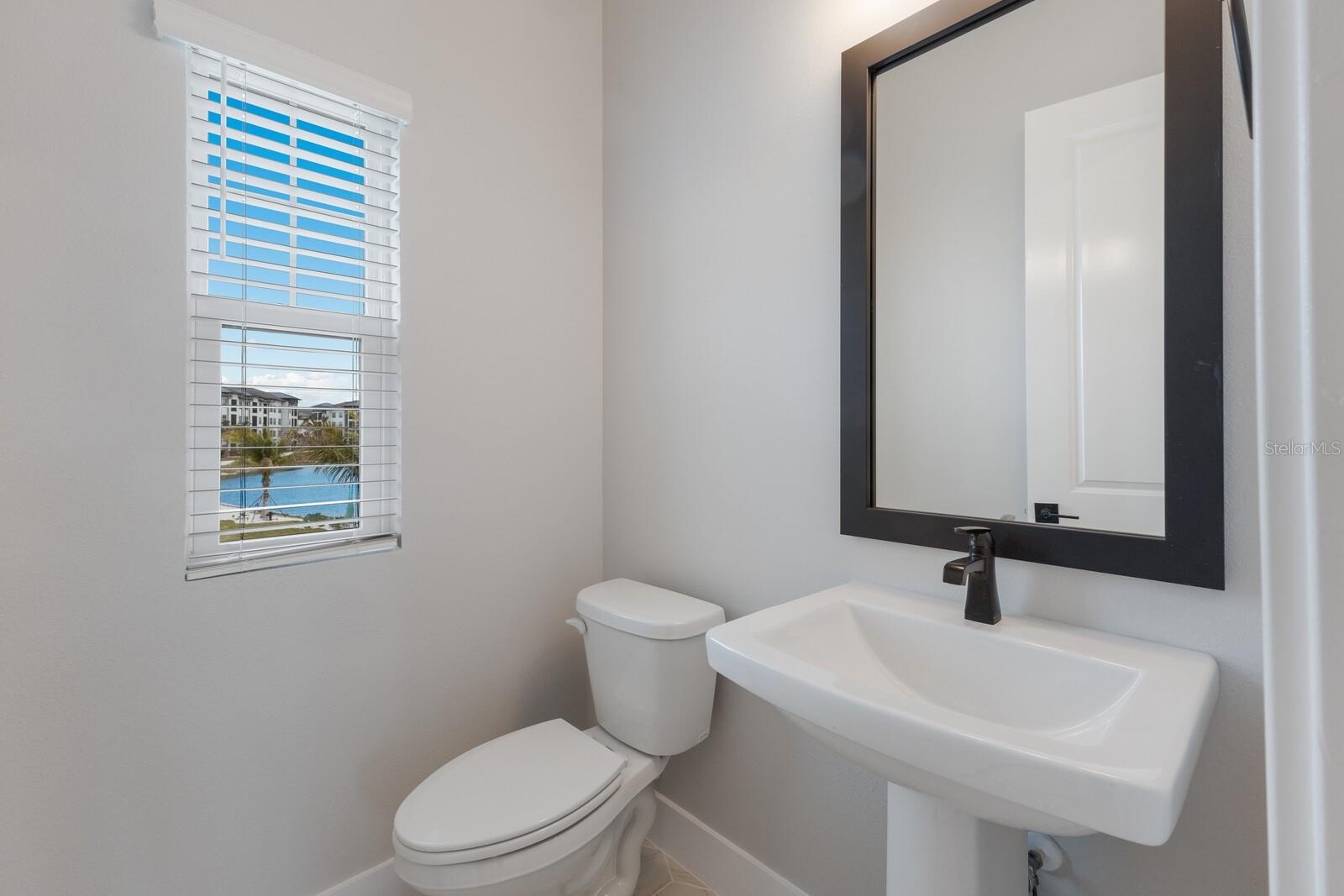 EMERALD LNDG/WATERSIDE - Residential