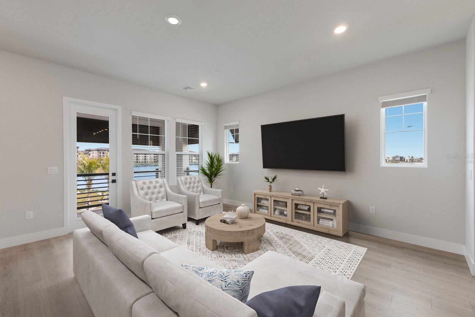 EMERALD LNDG/WATERSIDE - Residential