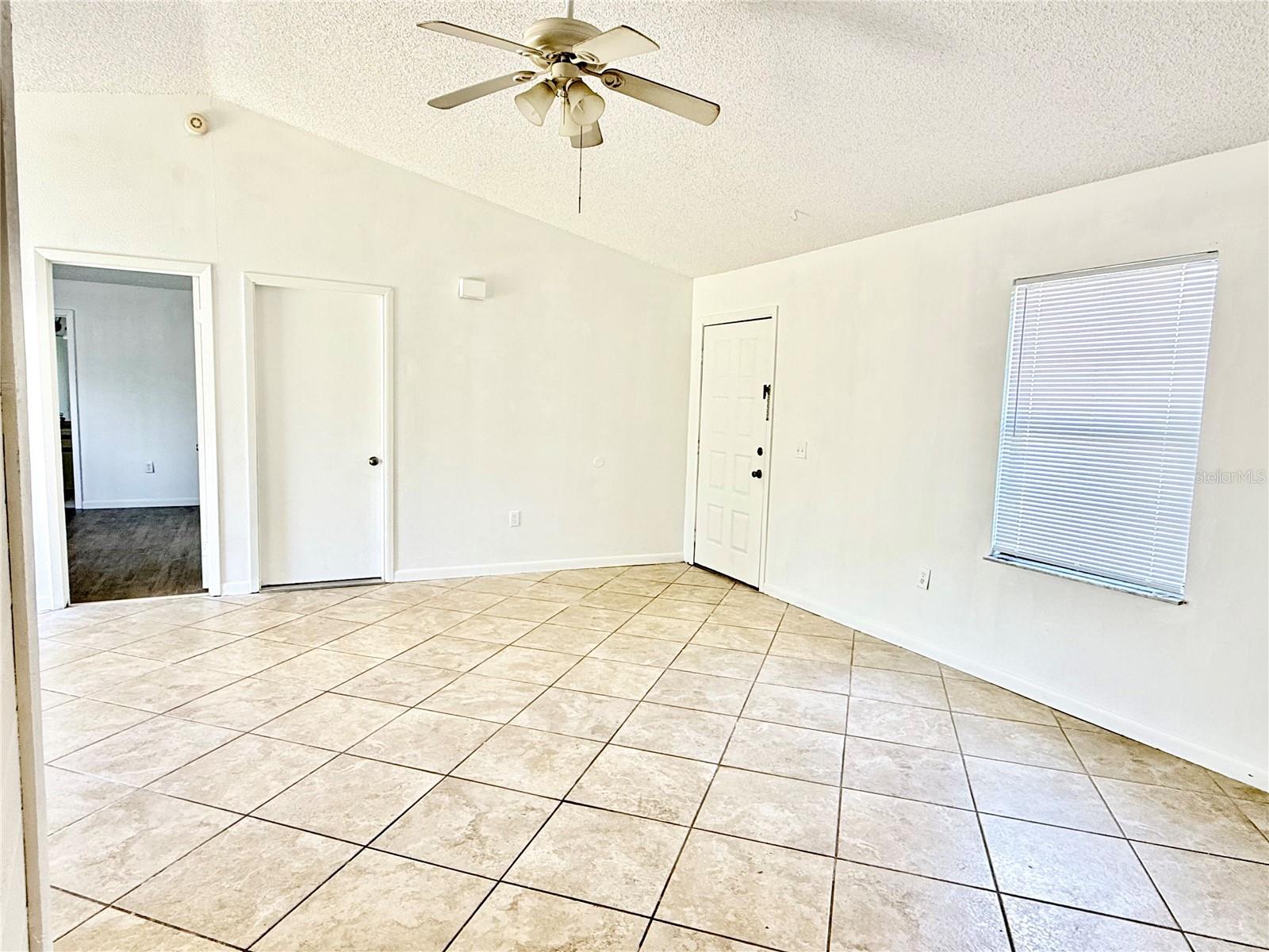 DELTONA LAKES UNIT 68 - Residential
