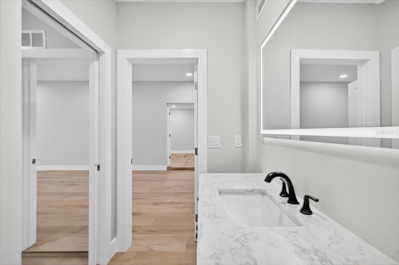GANDY MANOR ESTATES - Residential
