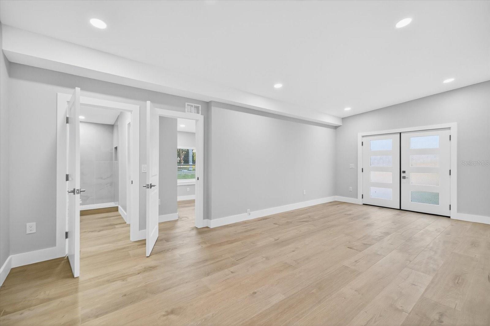 GANDY MANOR ESTATES - Residential