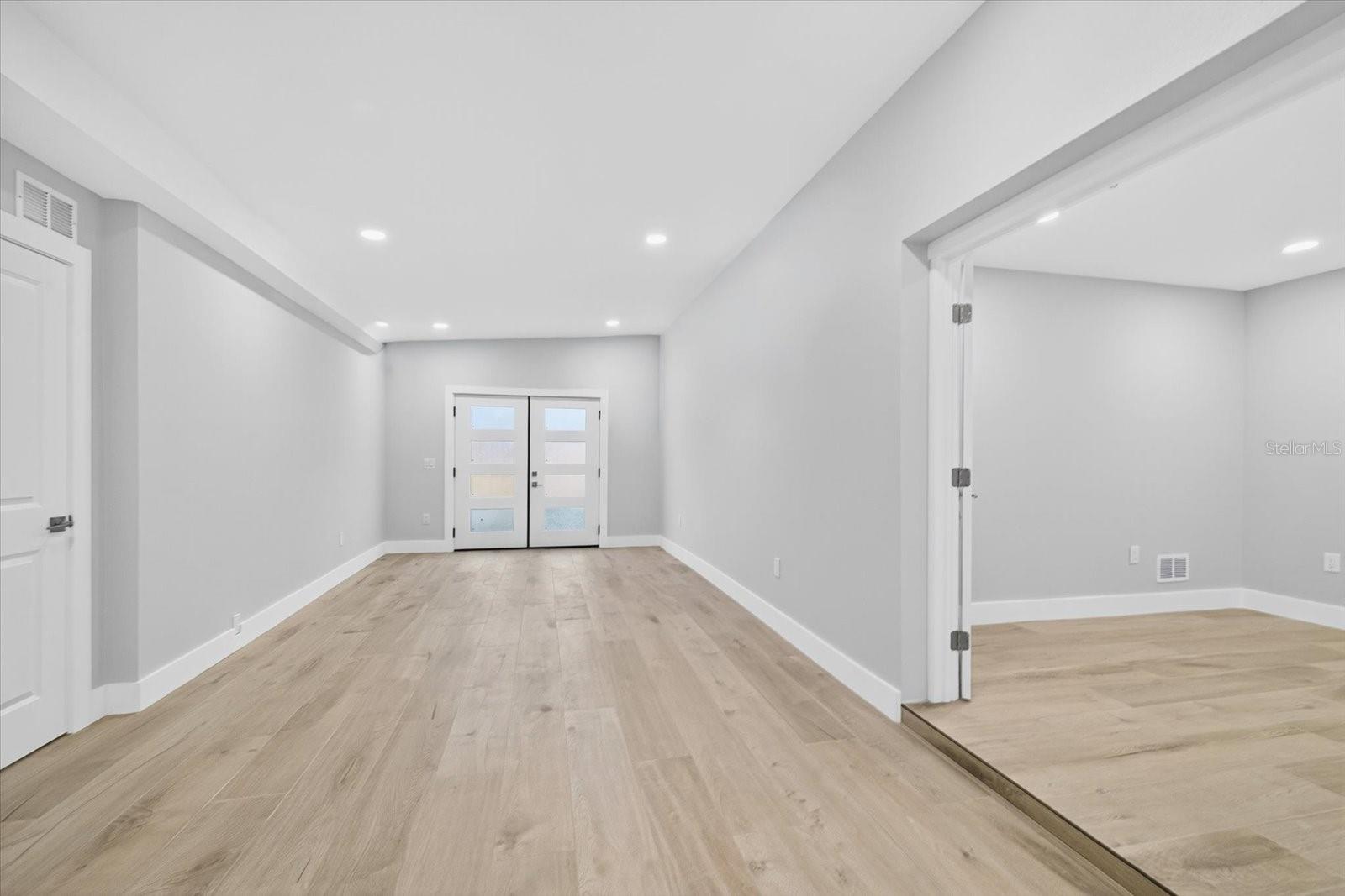 GANDY MANOR ESTATES - Residential