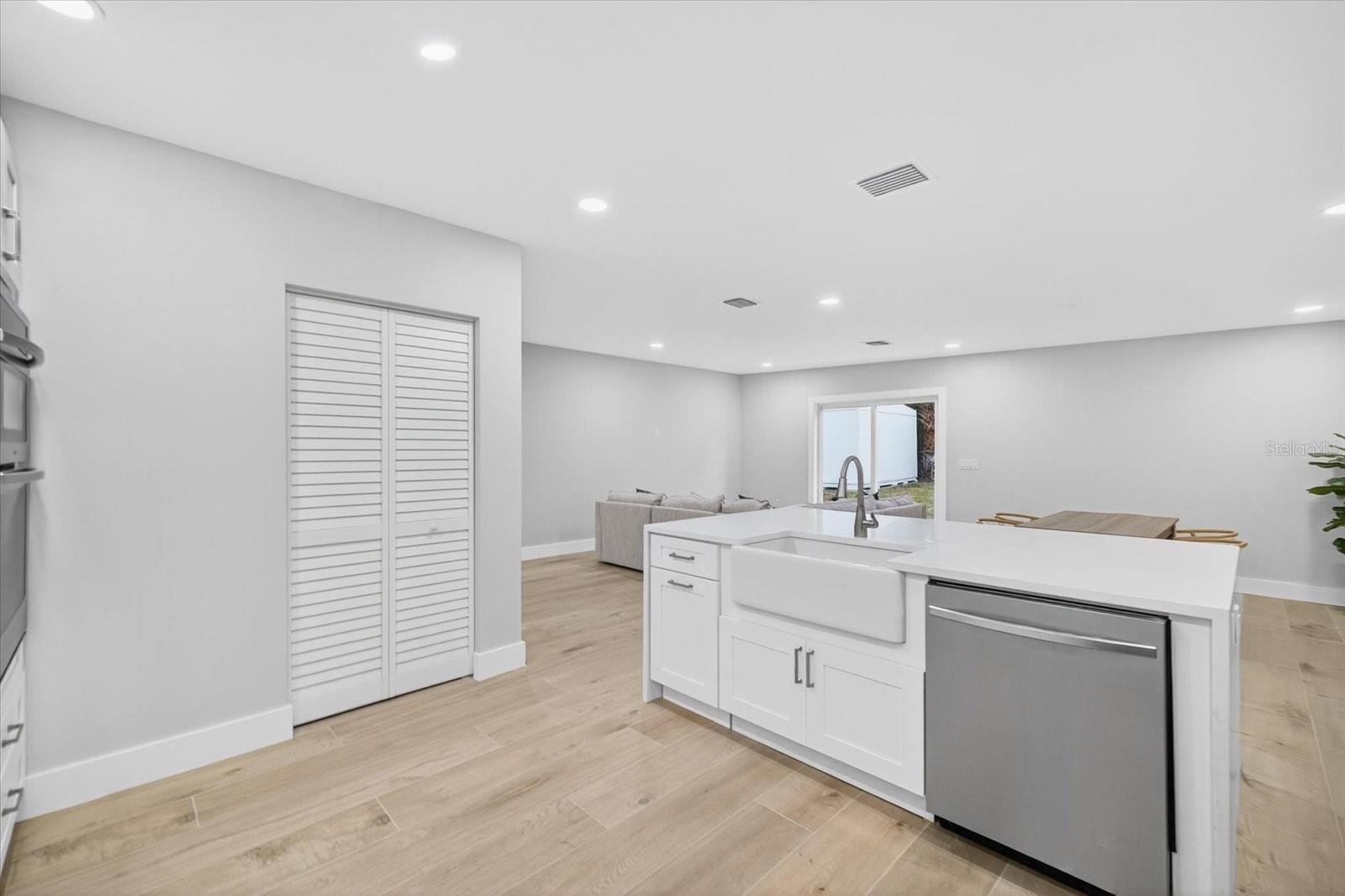 GANDY MANOR ESTATES - Residential
