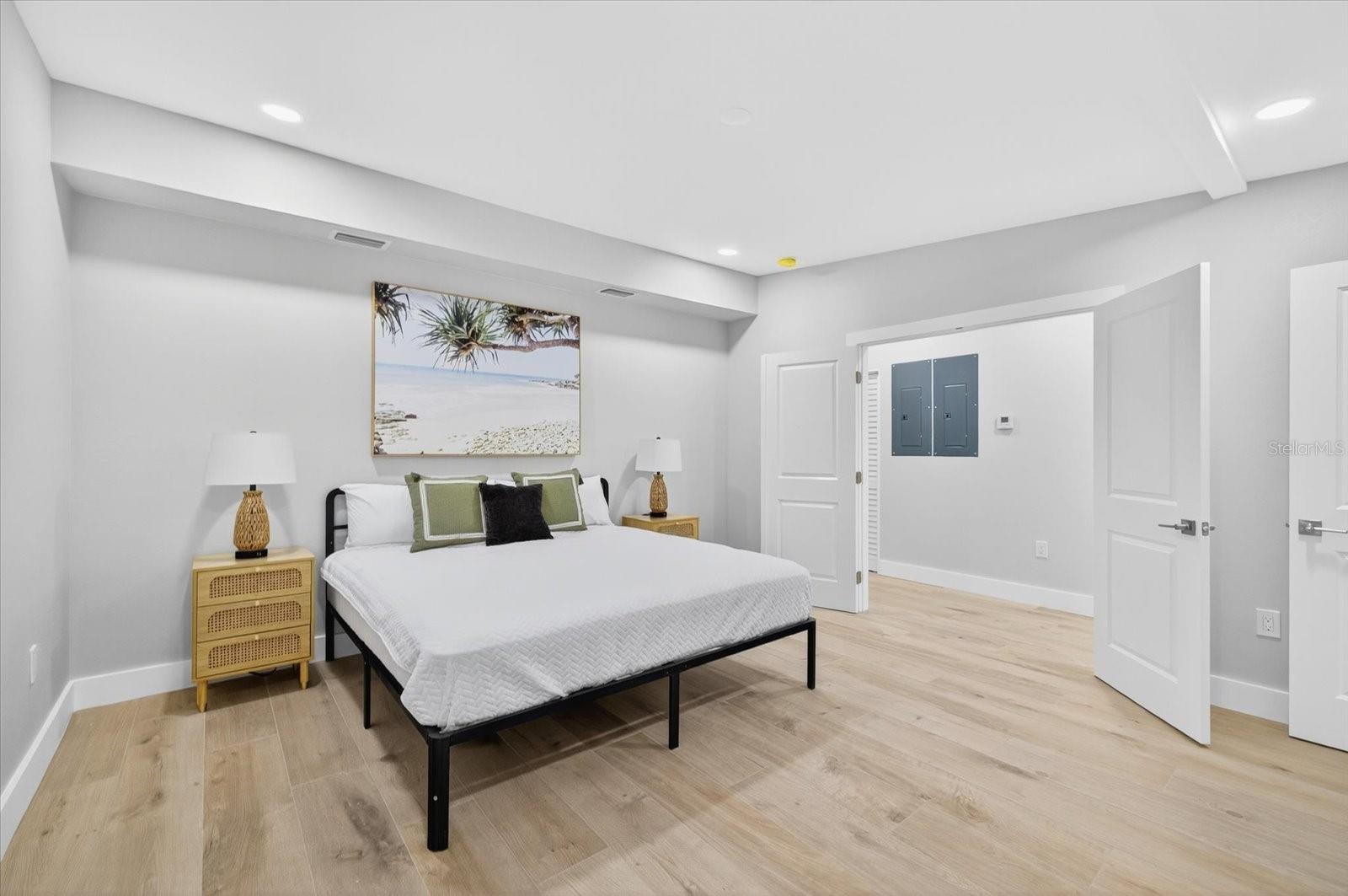 GANDY MANOR ESTATES - Residential
