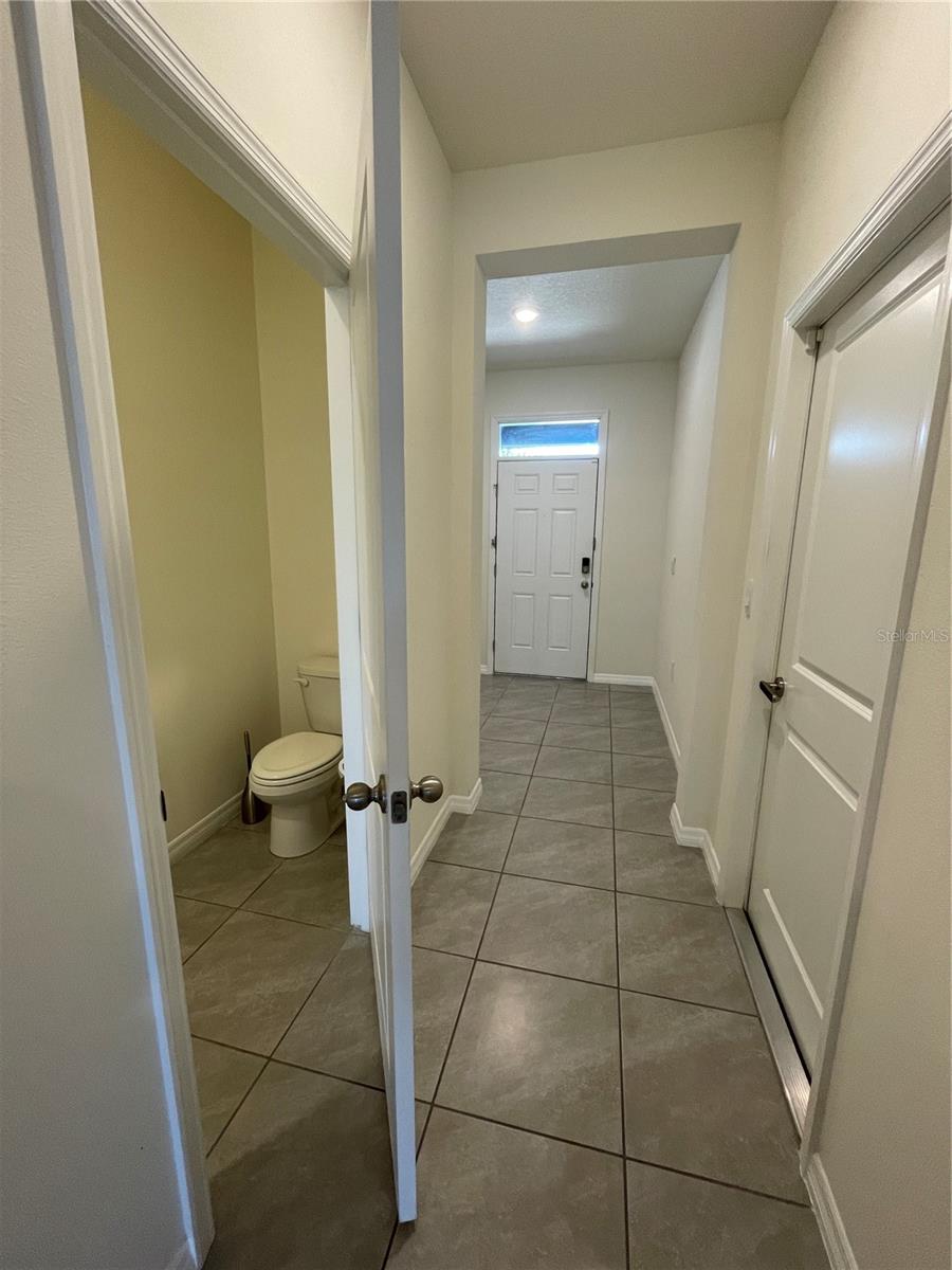 MEADOW RDG PH A-1 - Residential Lease