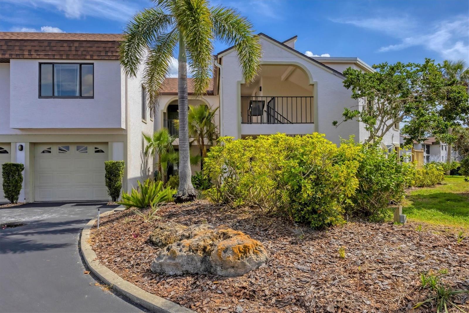 820 CAPRI ISLES BOULEVARD 202
