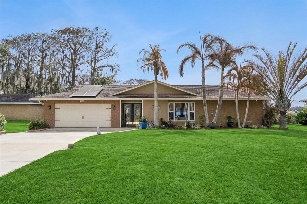 Photo of 1420 Emerald Drive, Kissimmee, FL 34744 (MLS # O6386884)