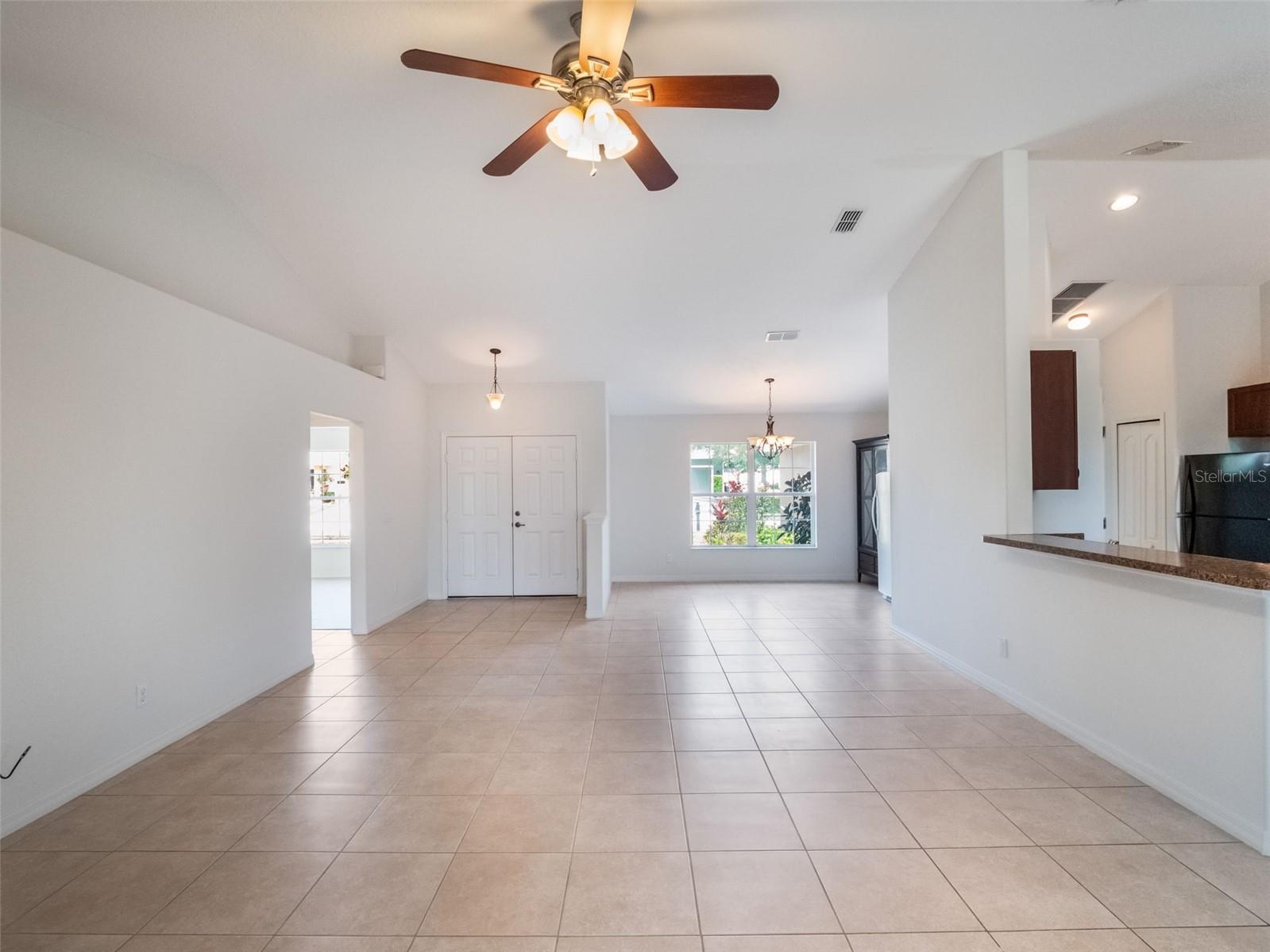 2907 SOUTHERN PINES LOOP