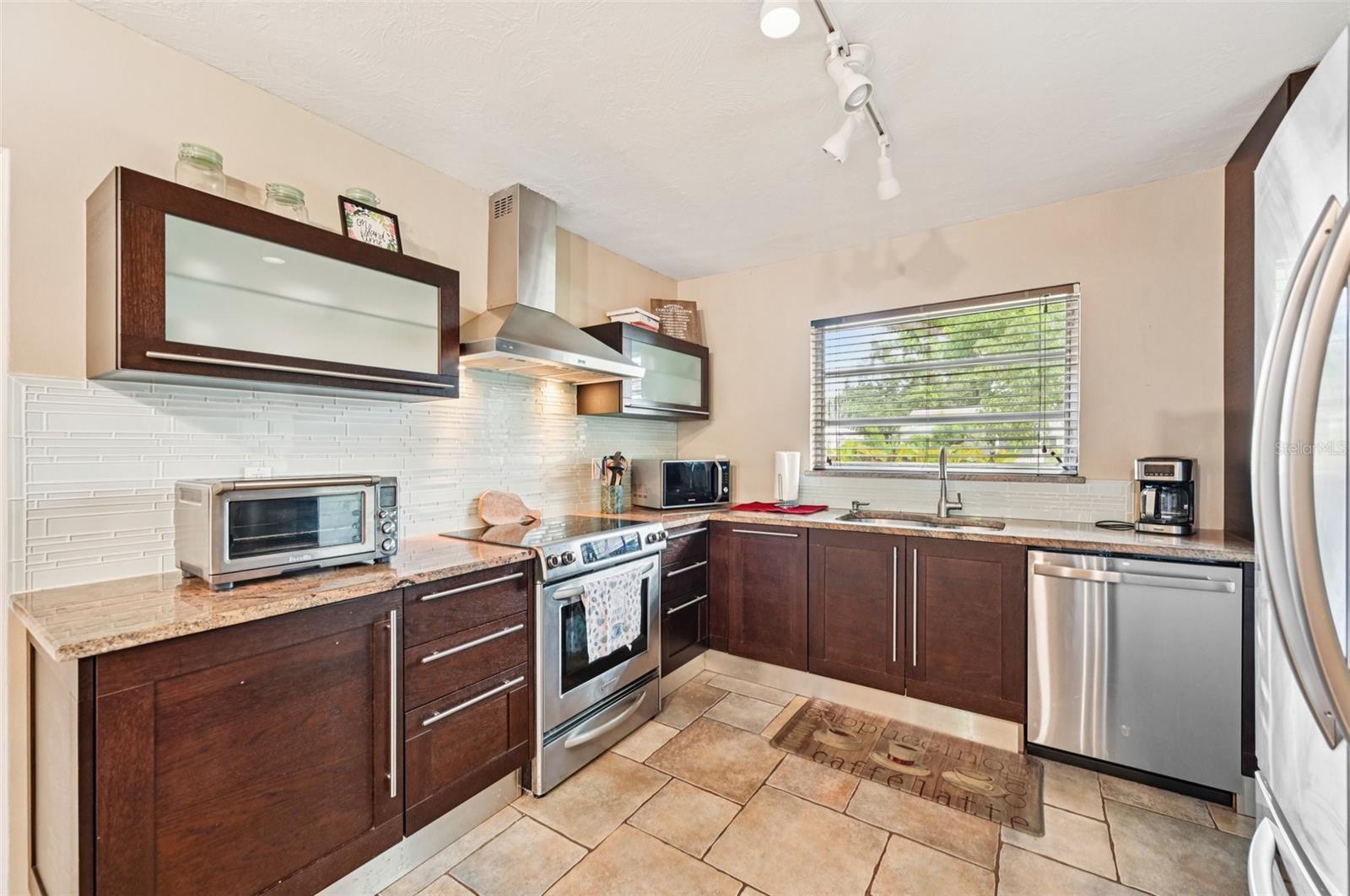 WASHINGTON HEIGHTS - Residential