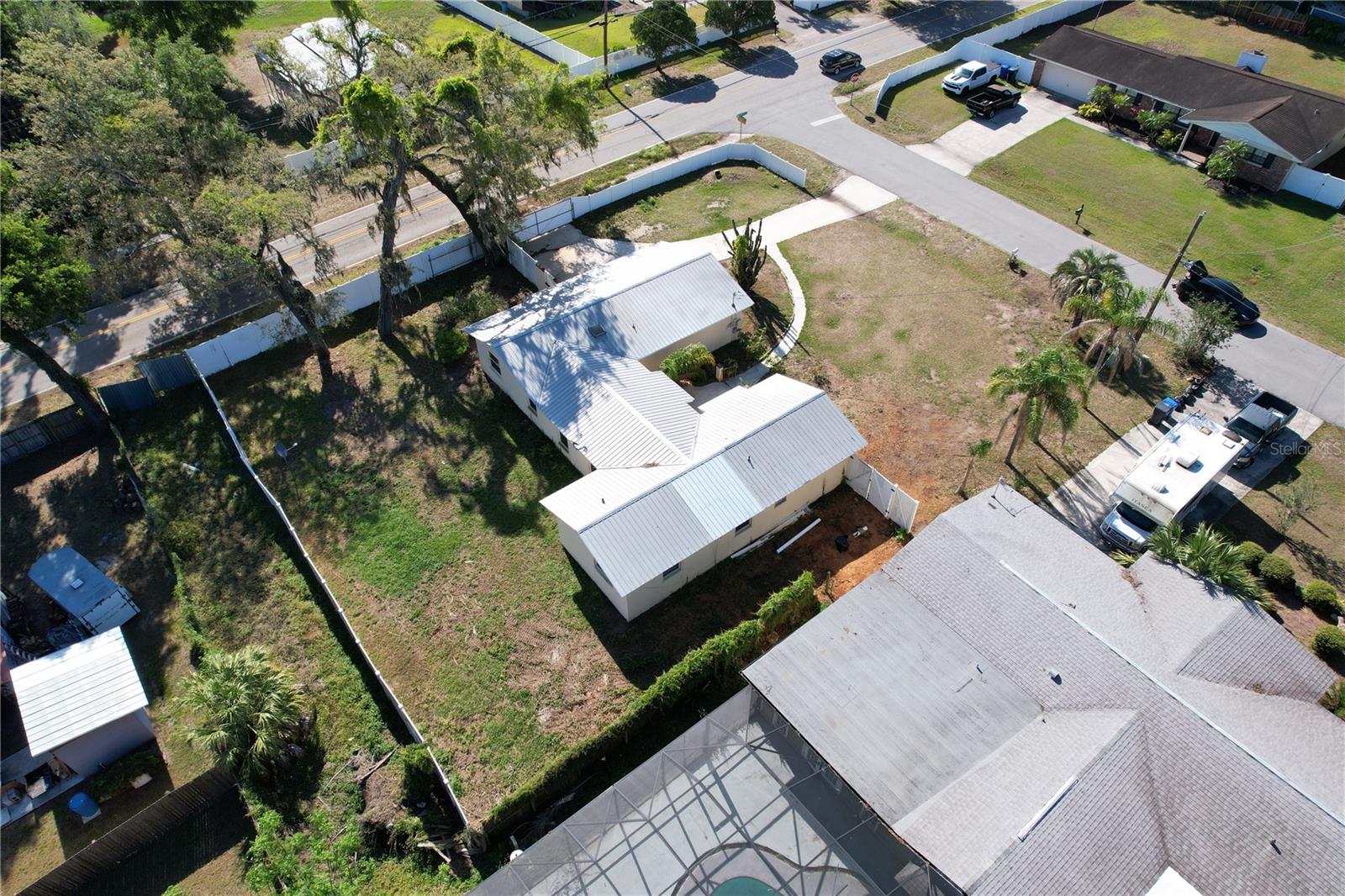 EASTWOOD SUB - Residential Lease