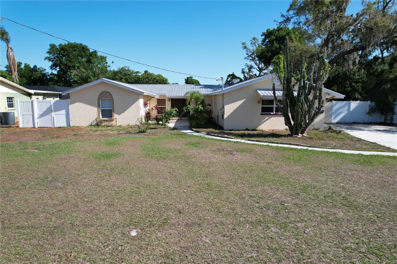 EASTWOOD SUB - Residential Lease