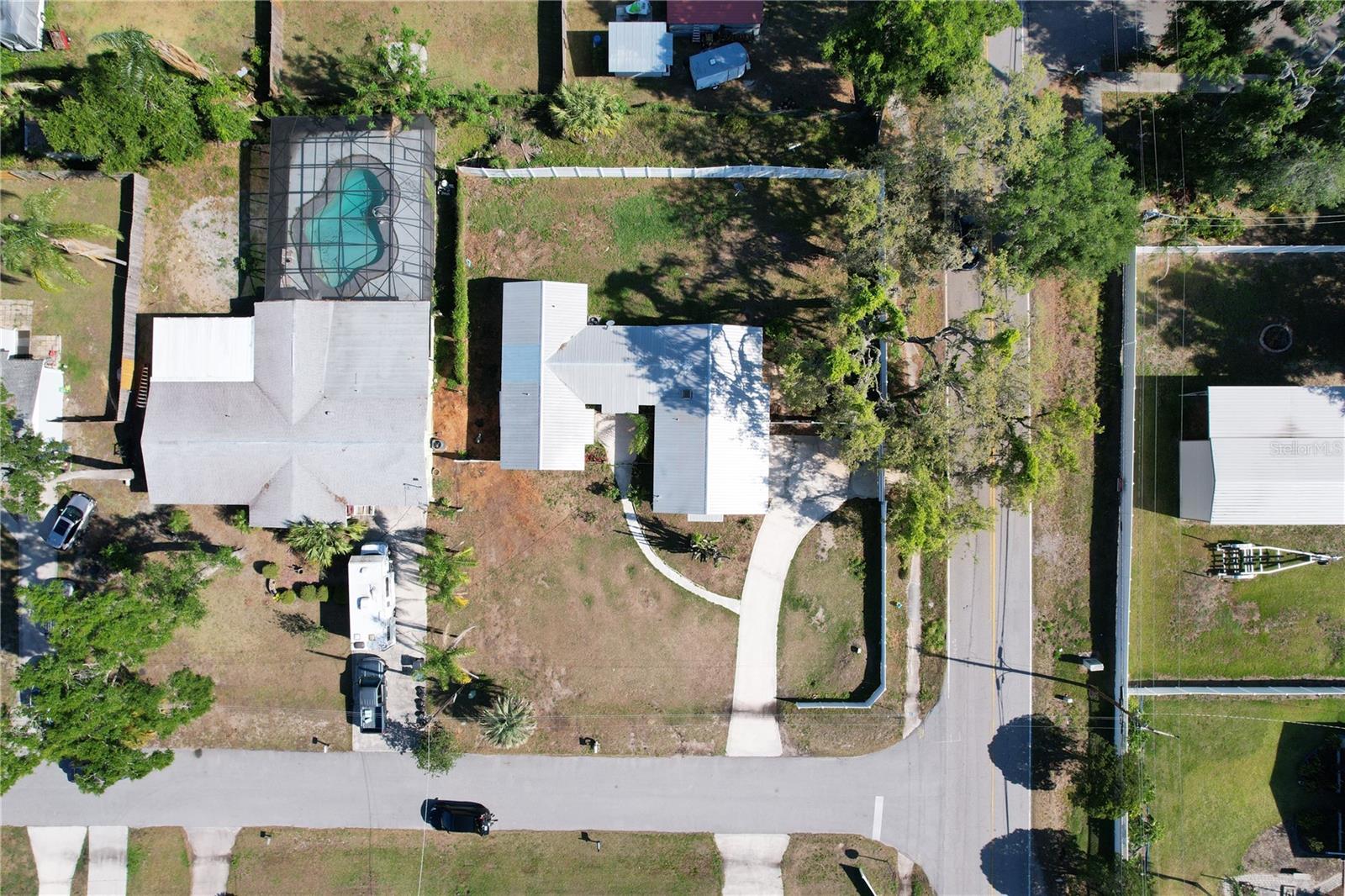 EASTWOOD SUB - Residential Lease