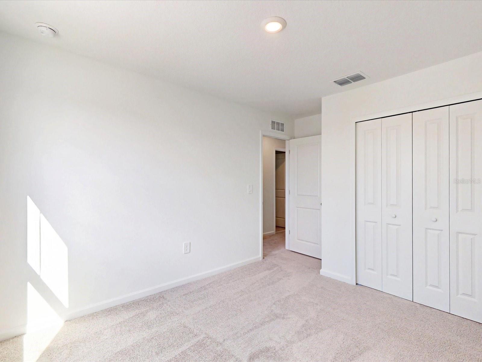 GUM LAKE 50'S - Residential Lease