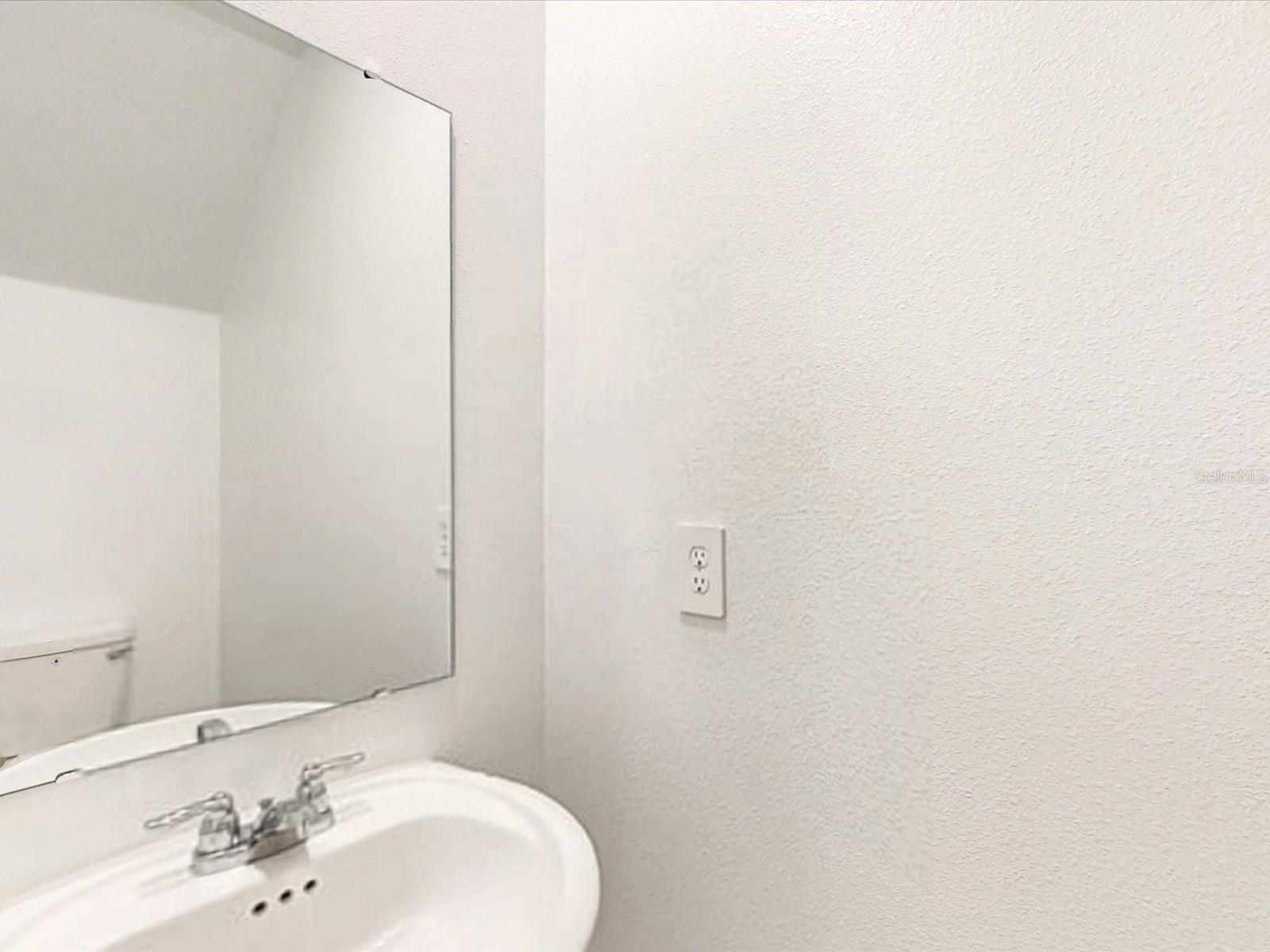 GUM LAKE 50'S - Residential Lease