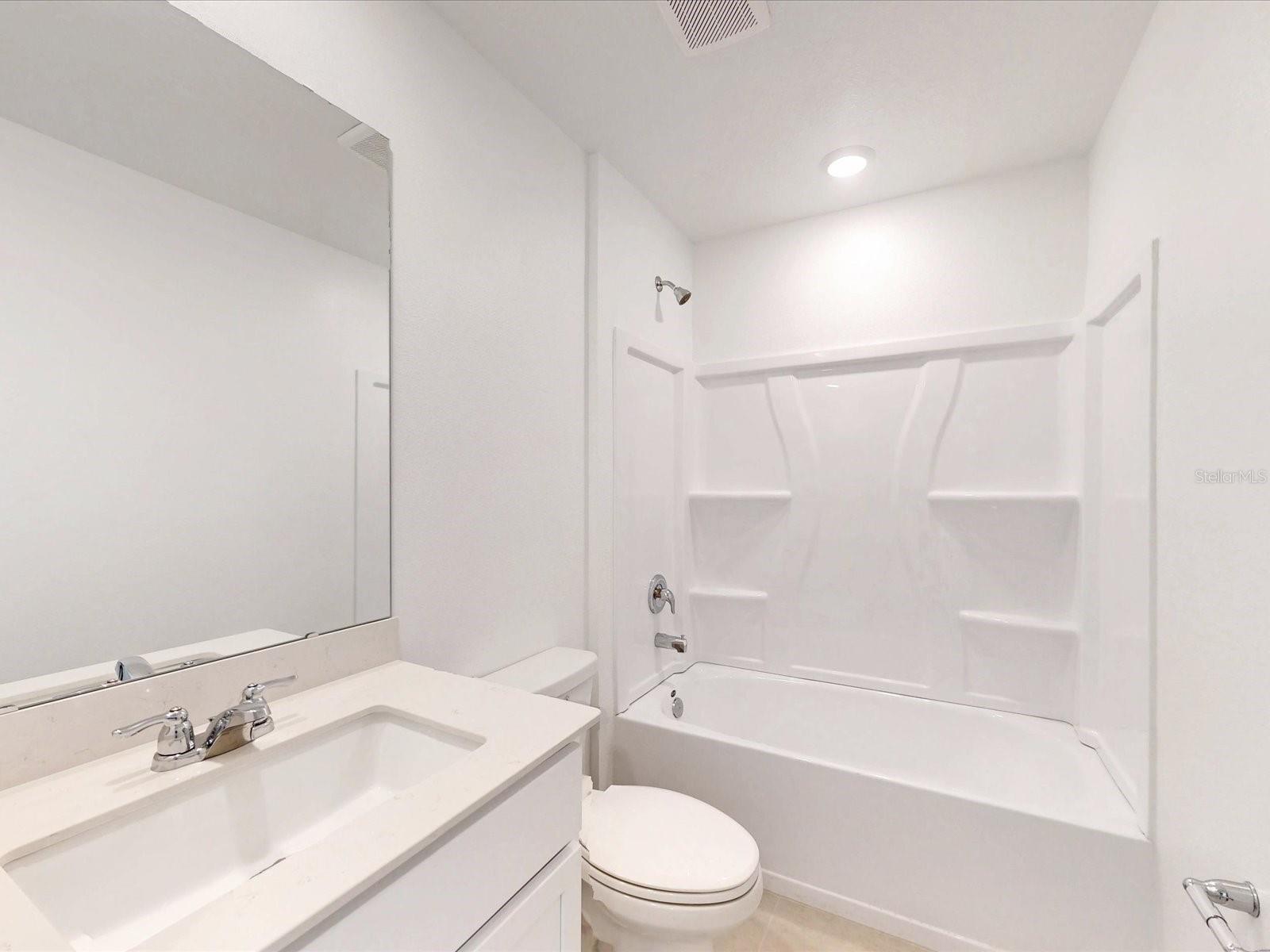 GUM LAKE 50'S - Residential Lease