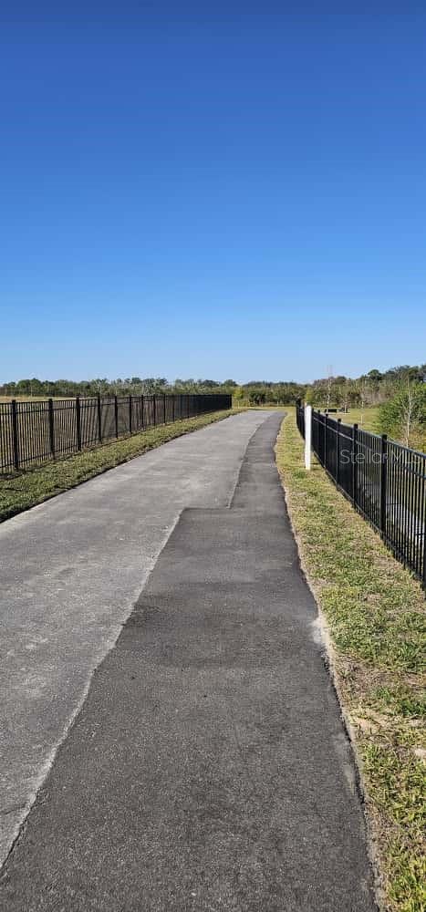 GUM LAKE 50'S - Residential Lease