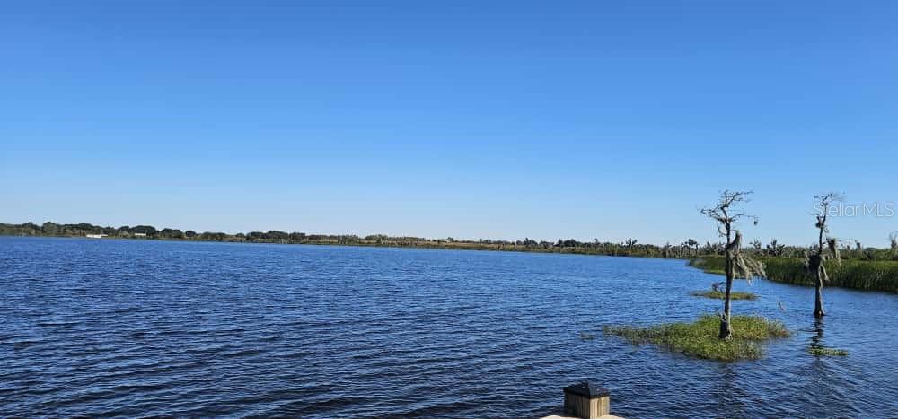 GUM LAKE 50'S - Residential Lease