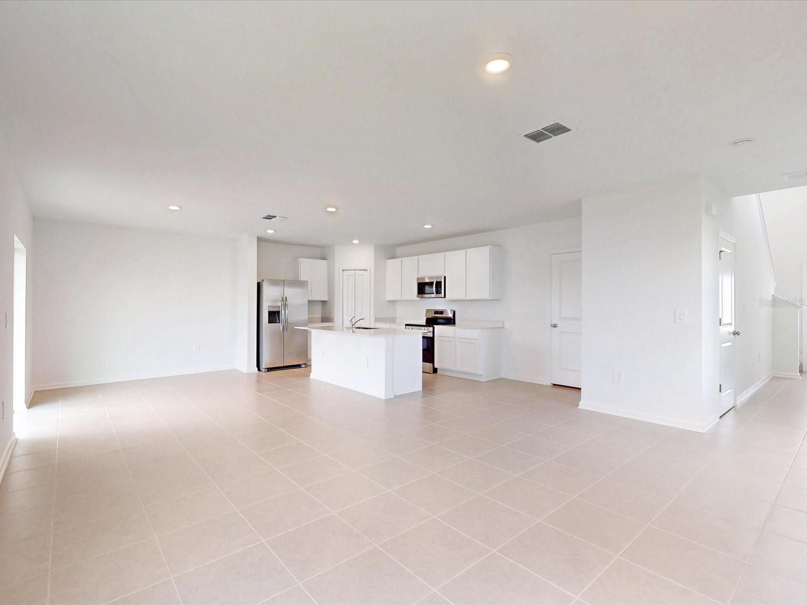 GUM LAKE 50'S - Residential Lease