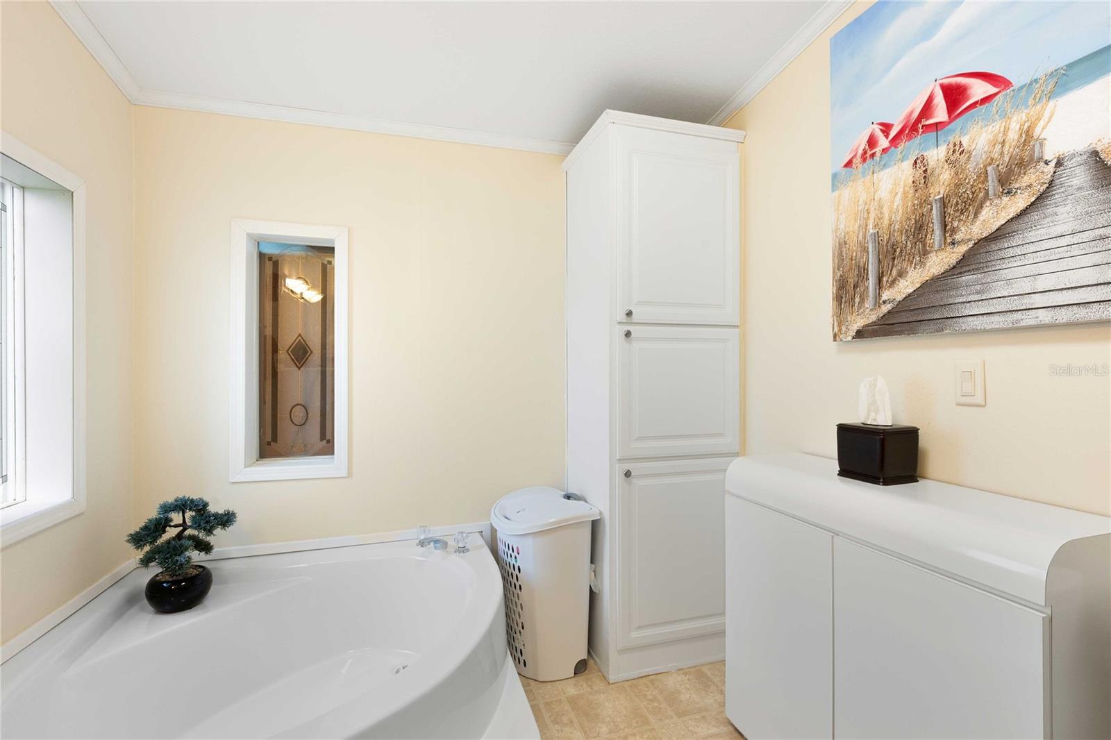 BETMAR ACRES - Residential