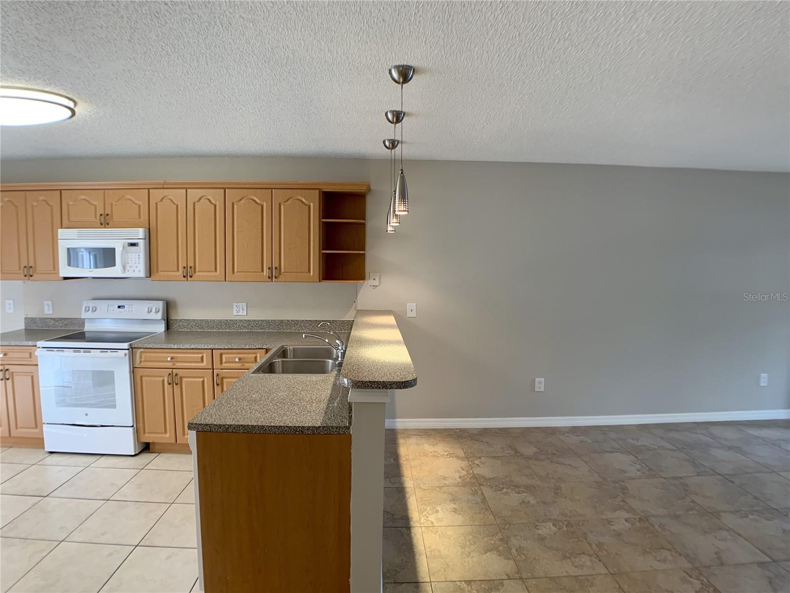 LANCELOT/WINTER PARK - Residential Lease
