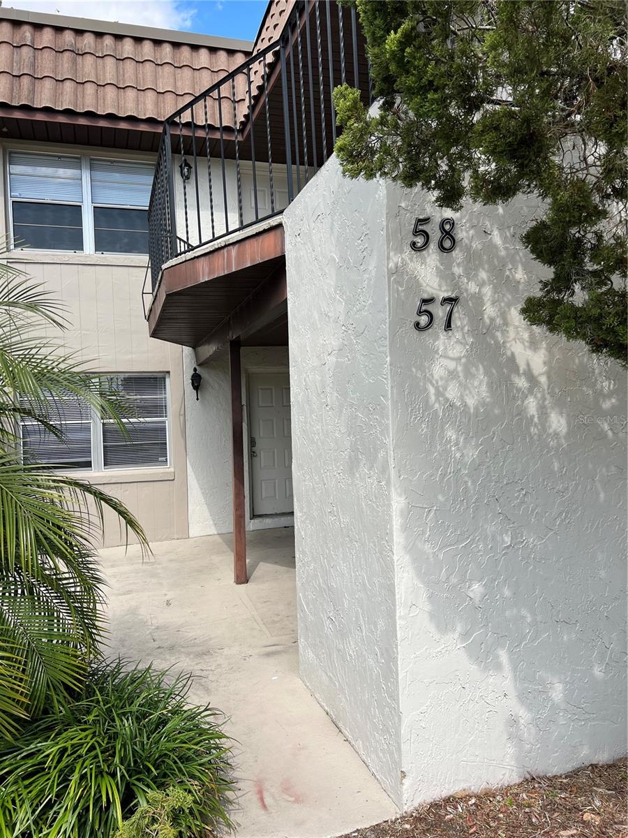 WINDTREE GARDENS CONDO PH 01 - Residential Lease