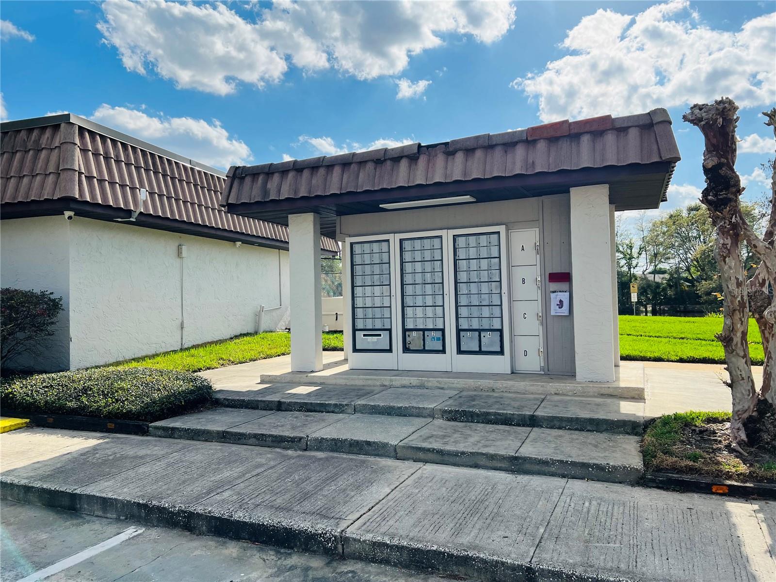 WINDTREE GARDENS CONDO PH 01 - Residential Lease