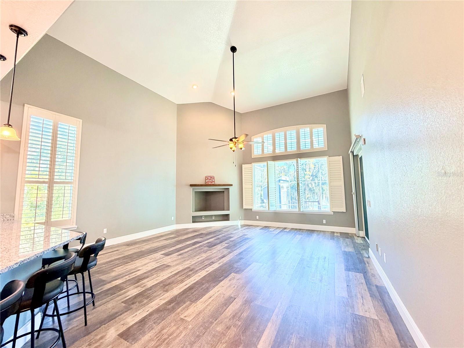 SUMMERPORT BEACH - Residential Lease