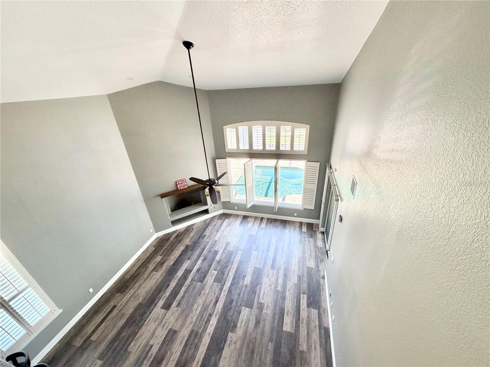 SUMMERPORT BEACH - Residential Lease