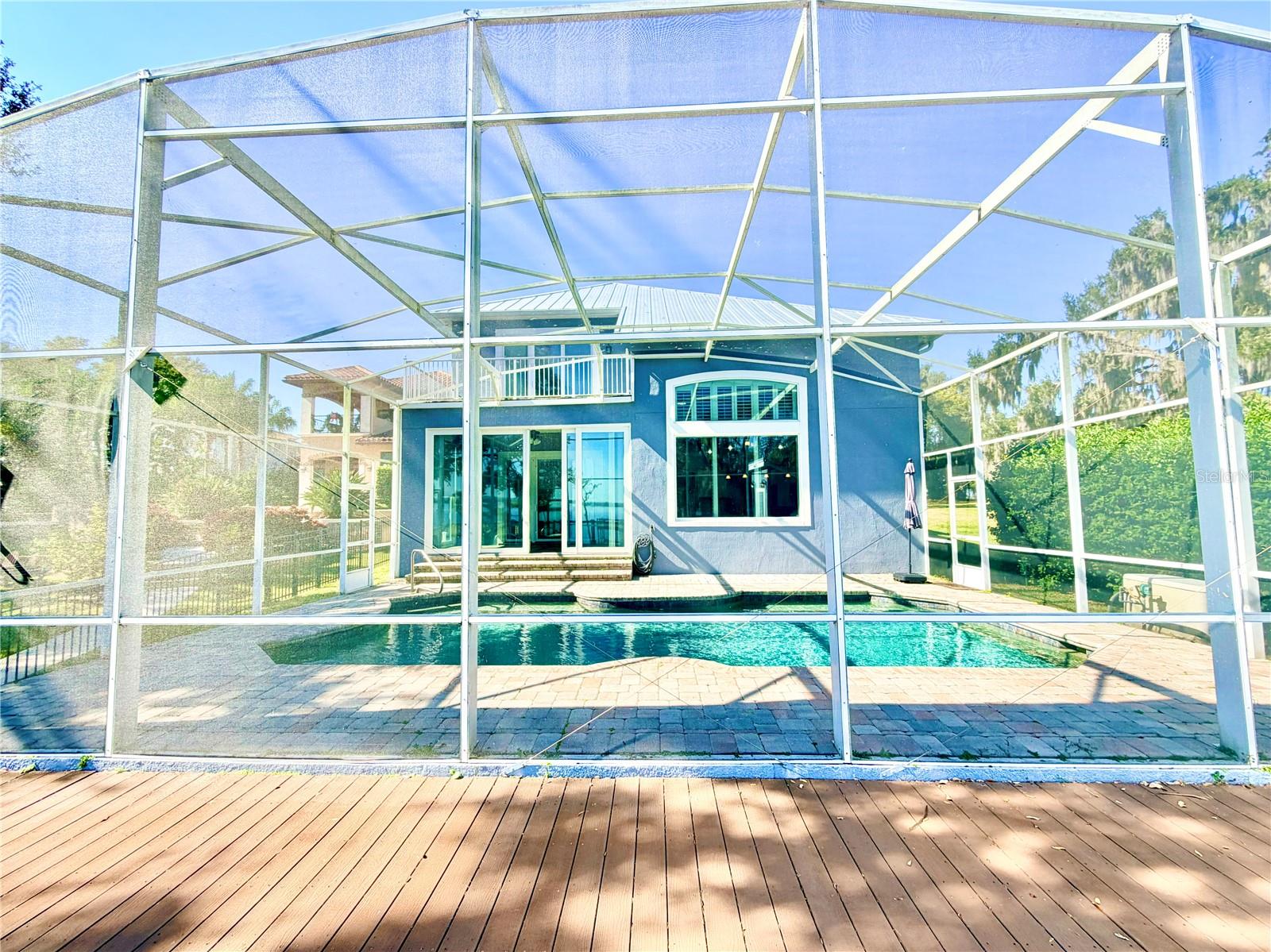 SUMMERPORT BEACH - Residential Lease