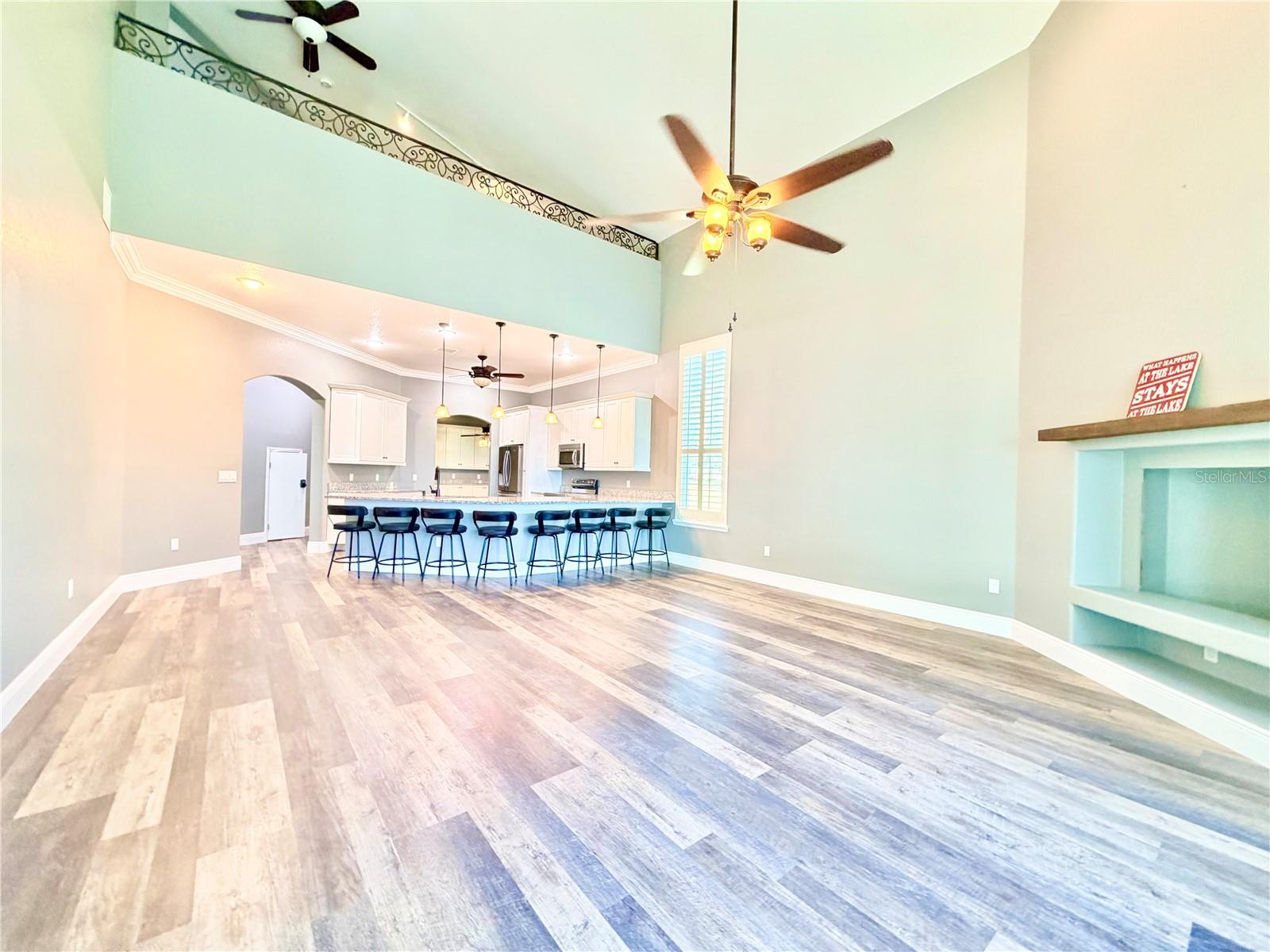 SUMMERPORT BEACH - Residential Lease